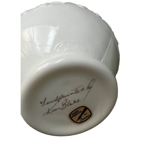 Vintage Fenton Silver Crest Spanish Lace Hand Painted Artist Violets Signed - Picture 4 of 6